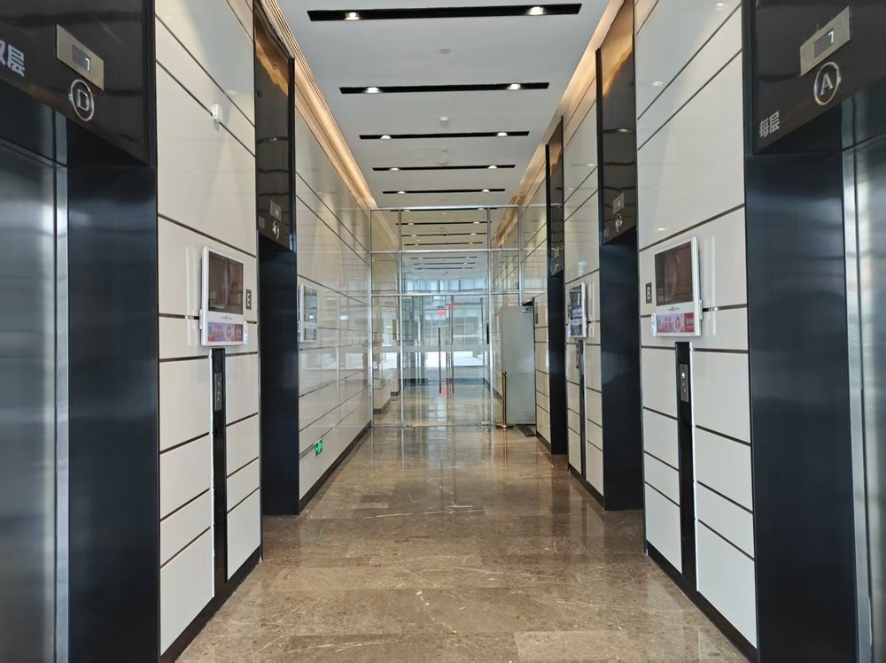 电梯厅1